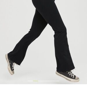 Aerie Highwaisted Black Flare Leggings XL NWOT